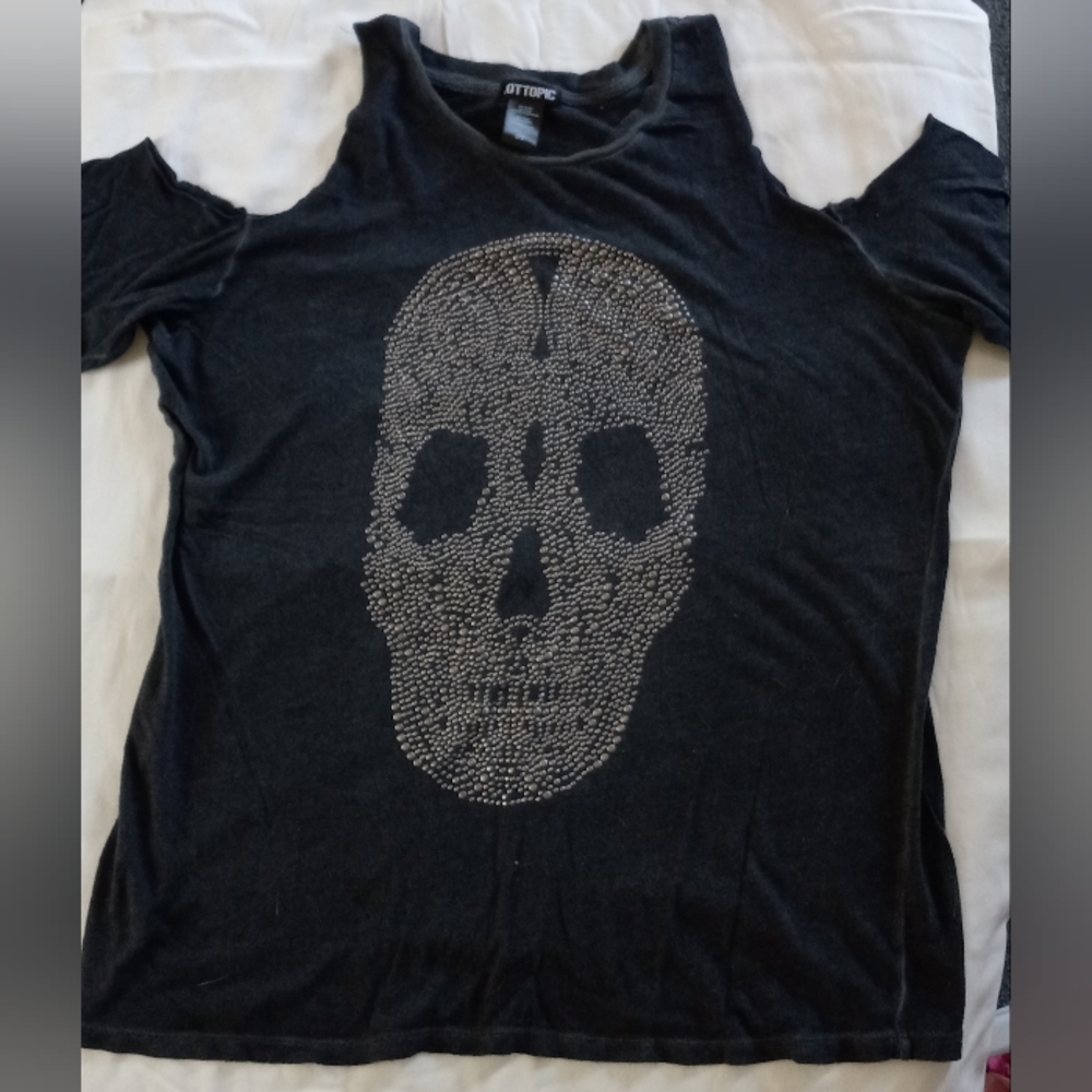 Hot Topic shoulderless shirt